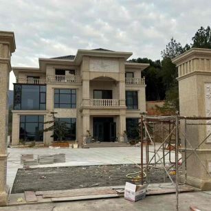 阳泉 黄金麻花岗岩别墅雕花外墙干挂配上门口雕花罗马柱