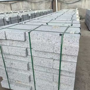 阳泉 白麻花岗岩路沿石，弧形路沿石，道牙石，马路牙子，界石，路缘石，平沿石，直岩石，平缘石等