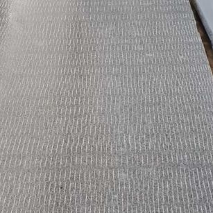 阳泉 芝麻灰花岗岩斧剁面，刀斩面