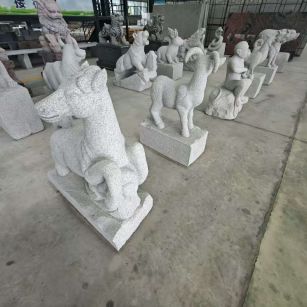 阳泉 芝麻白花岗岩造型立体雕刻——十二生肖