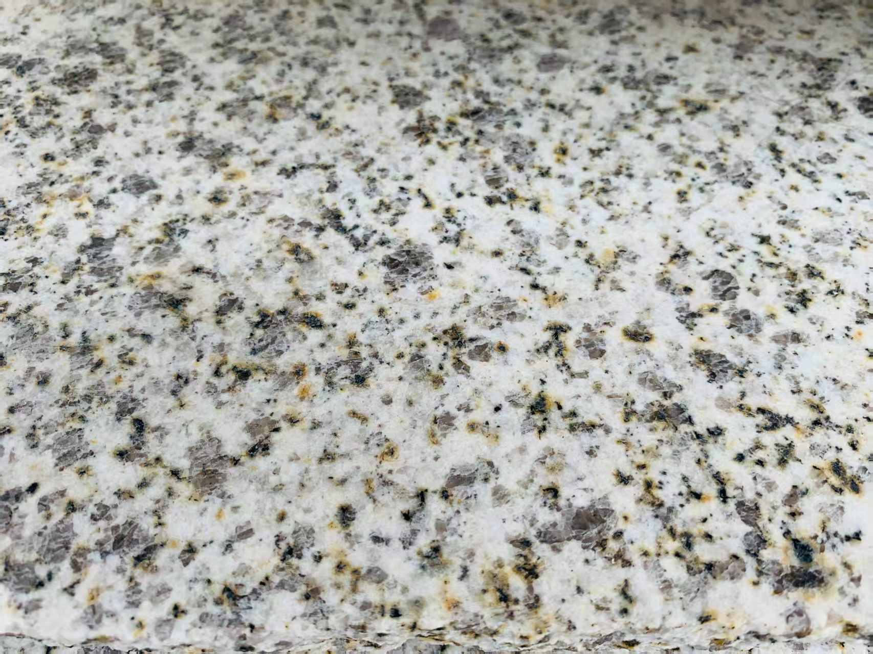 阳泉 黄金麻花岗岩石材浅黄光面