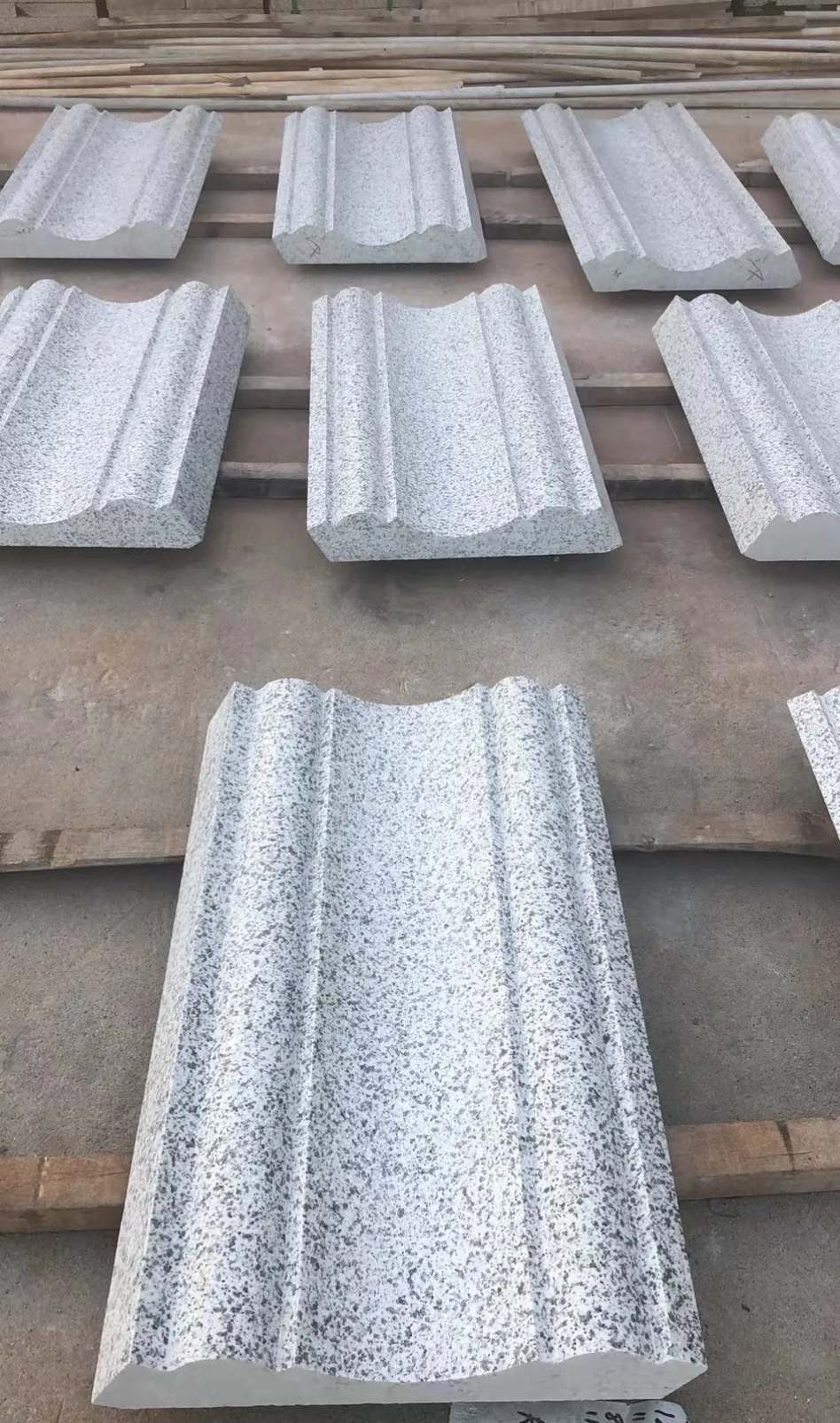 阳泉 白麻花岗岩光面别墅线条