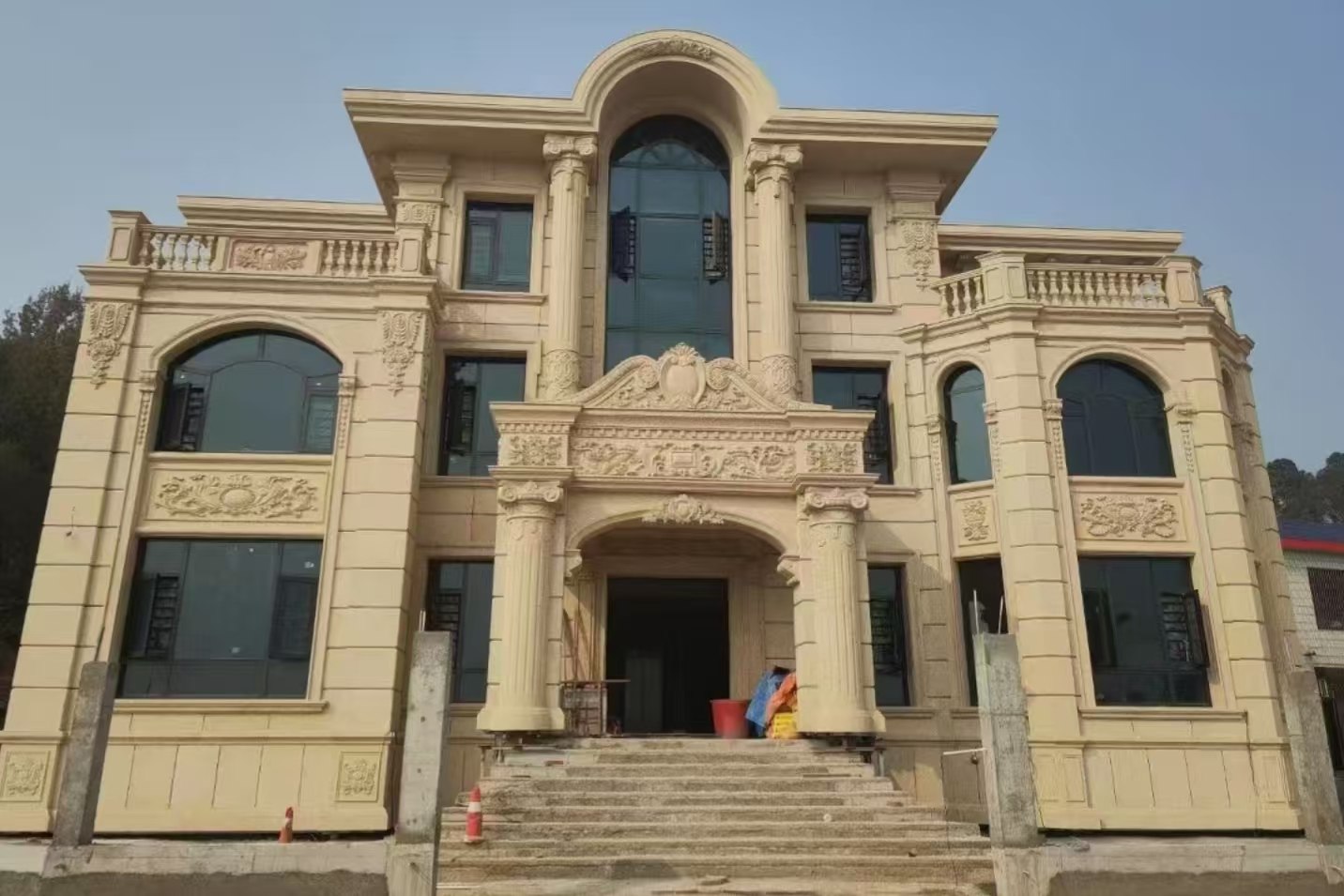 阳泉 黄金麻花岗岩别墅外墙干挂