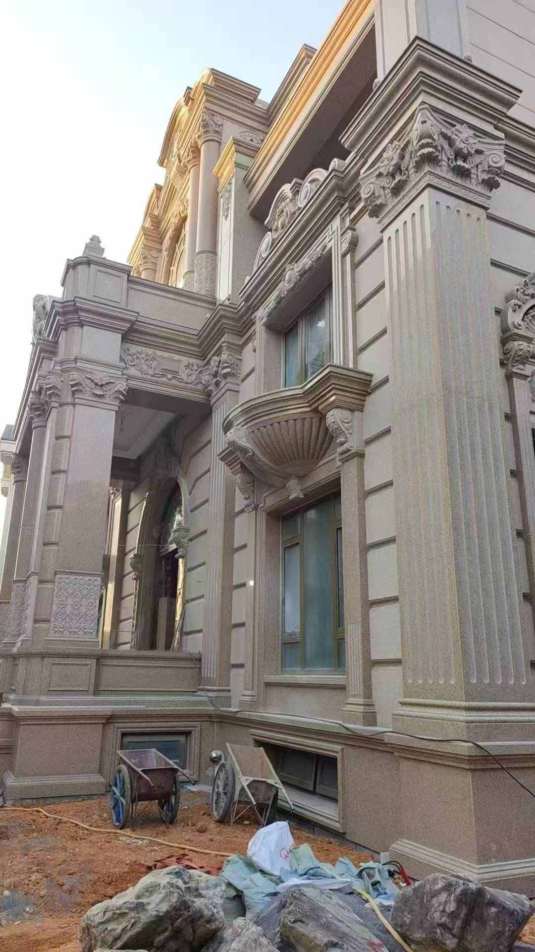 阳泉 黄金麻花岗岩光面别墅外墙干挂施工完成