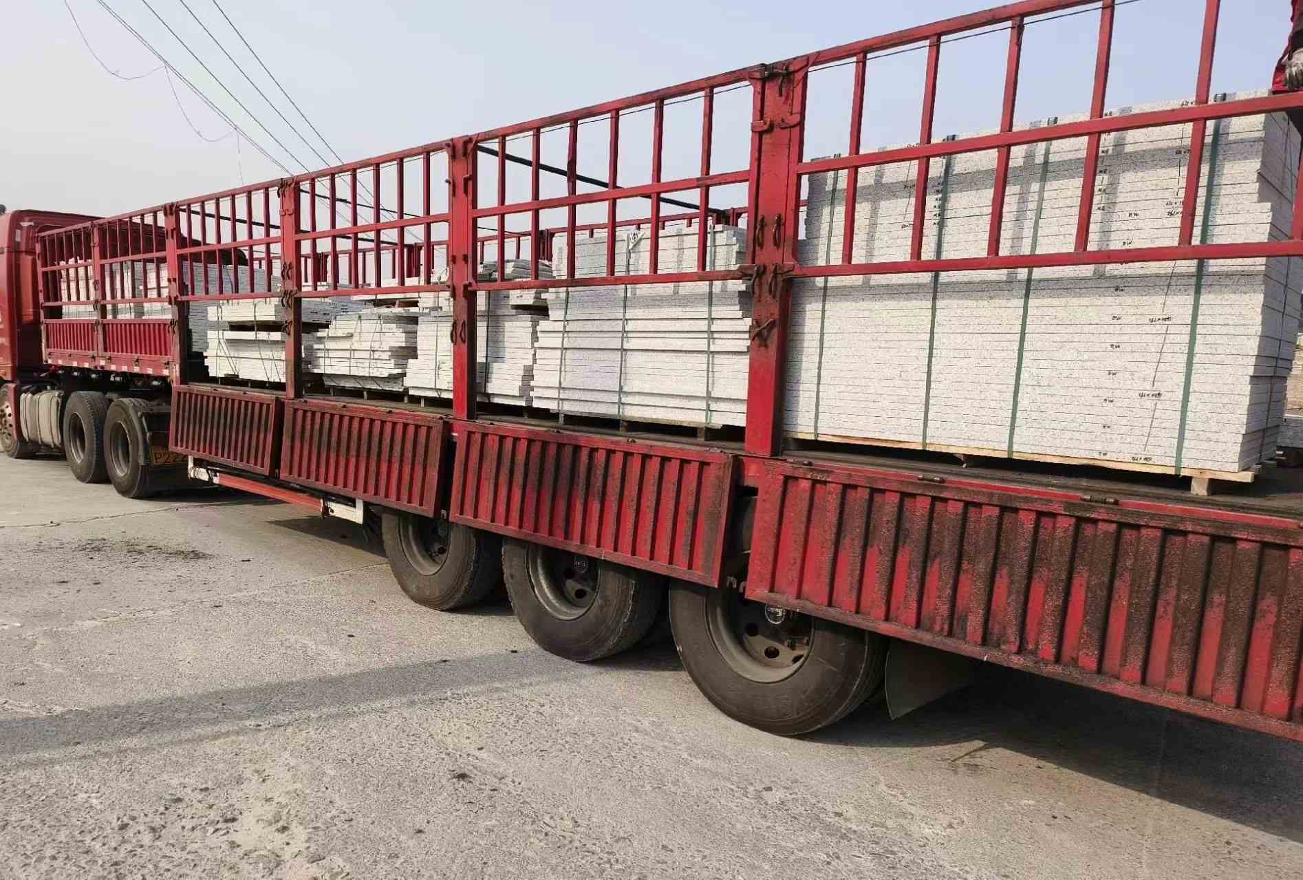 阳泉 白麻荔枝面外墙干挂，工厂装车日常