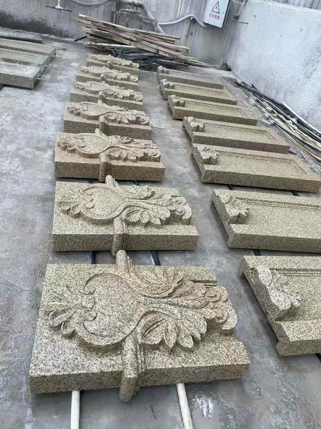 阳泉 黄金麻花岗岩别墅外墙雕刻板