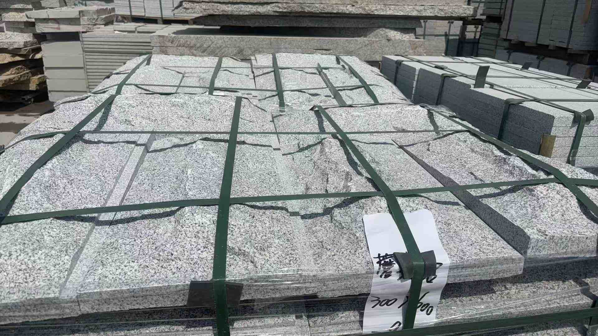 阳泉 芝麻白蘑菇石成品