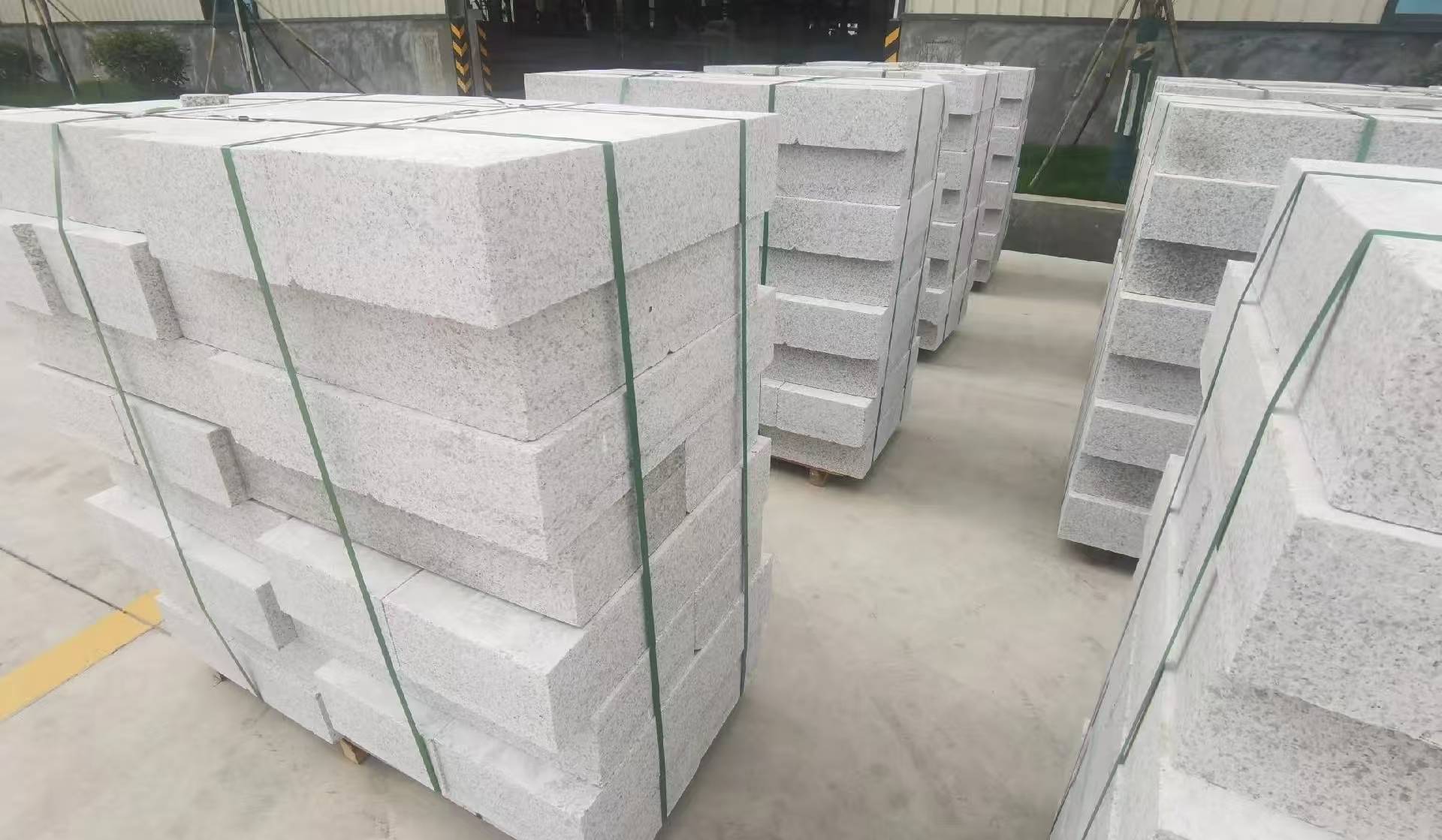 阳泉 白麻花岗岩路沿石，立缘石，平缘石，路牙石，道牙石，马路牙子等